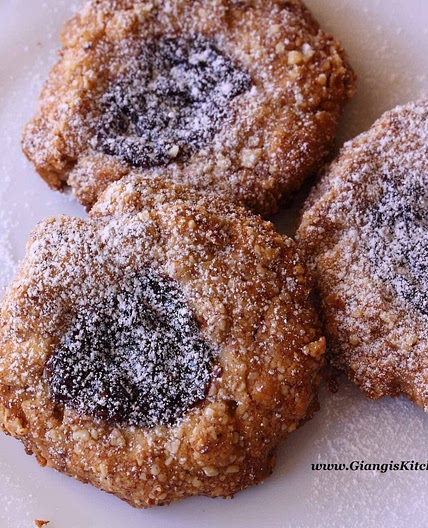 Oatmeal Forest Berries Thumbprints Cookies