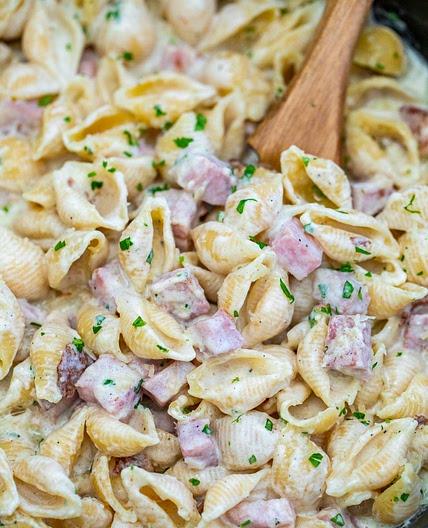 One Pan Ham and Cheese Pasta