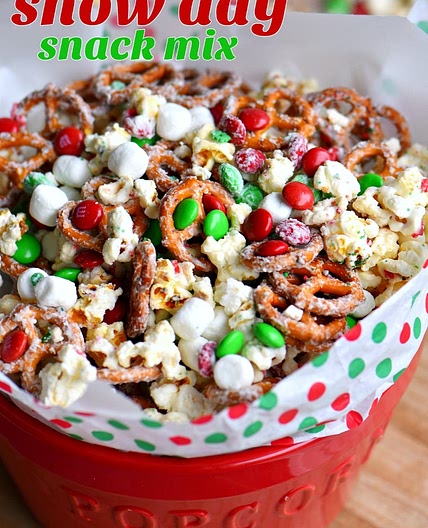 Snow Day Snack Mix
