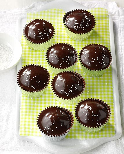 Chocolate-Glazed Cupcakes