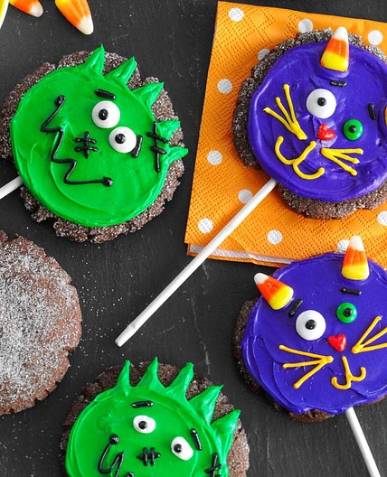 Halloween Chocolate Cookie Pops