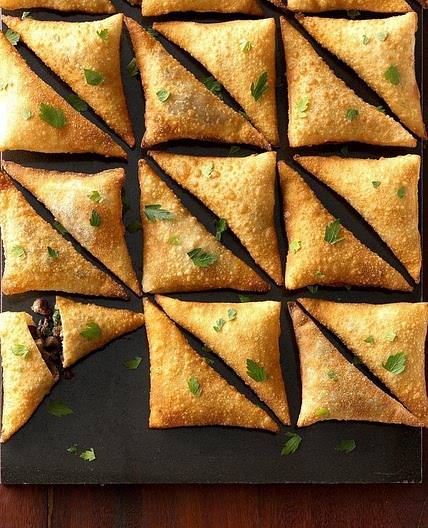 Air-Fryer Beef Wellington Wontons