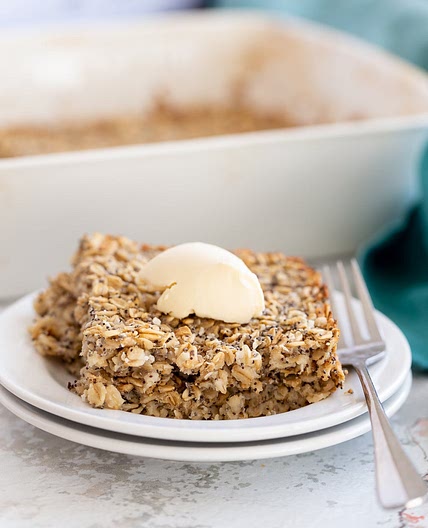 Lemon Poppy Seed Vegan Baked Oatmeal