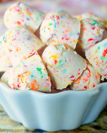 Fruity Pebbles Cheesecake Bites!