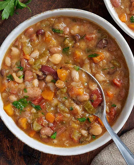 Vegetarian 15 Bean Soup