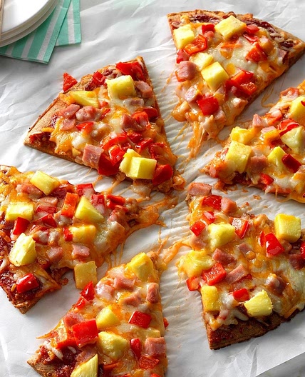 Quick Hawaiian Pizza