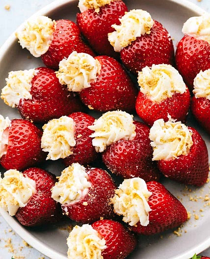 Cheesecake Stuffed Strawberries