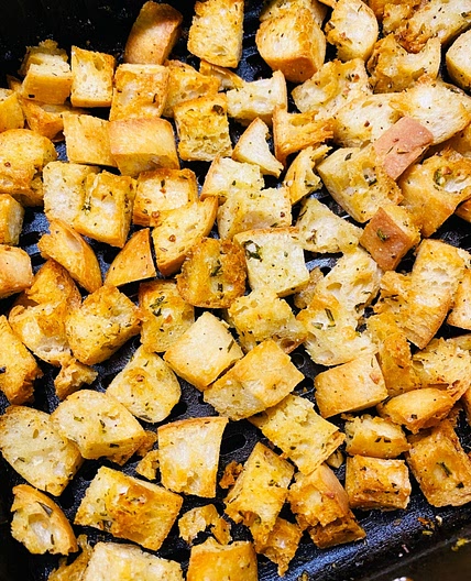 Air Fryer Garlic Herb Croutons