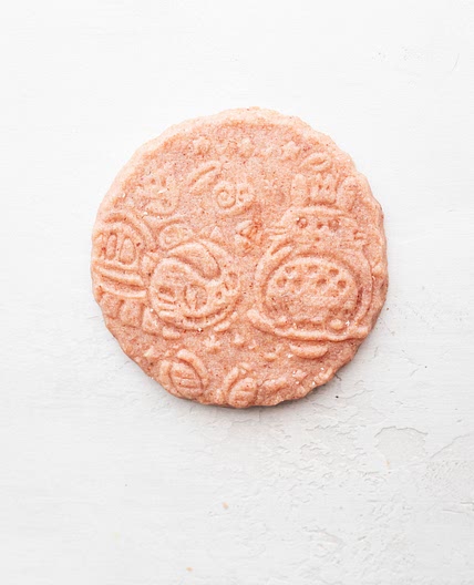 Super Easy Strawberry Shortbread Cookies