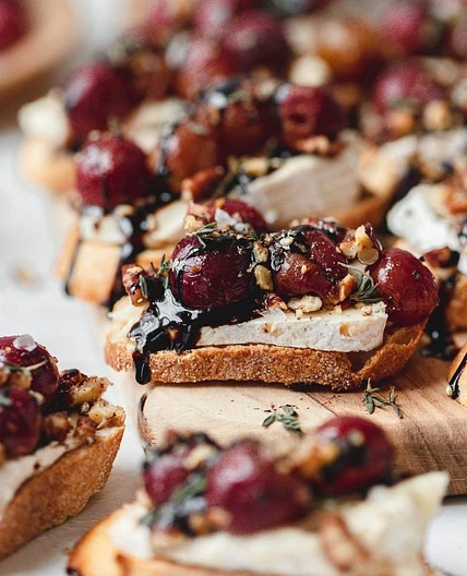 Balsamic Roasted Grape and Brie Crostini