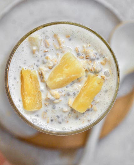 Creamy Coconut Milk Overnight Oats (with pineapple!)