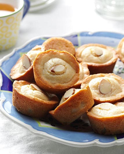 Almond Tea Cakes