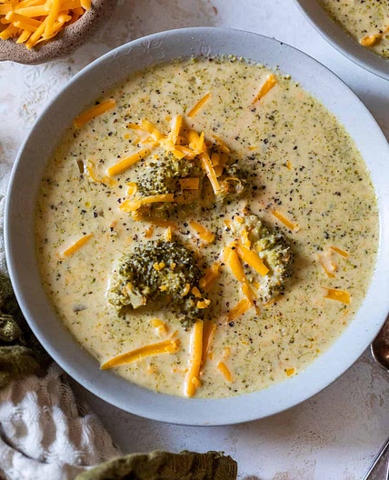 Crockpot Broccoli and Cheese Soup