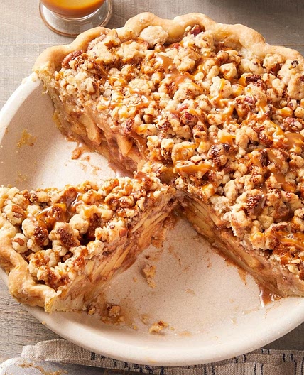 Caramel Apple Pecan Pie