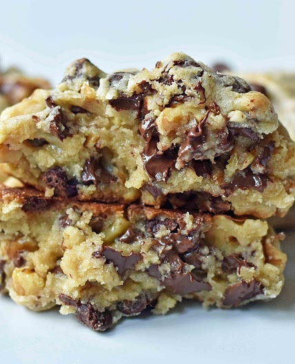 Levain Bakery Chocolate Chip Crush Cookies