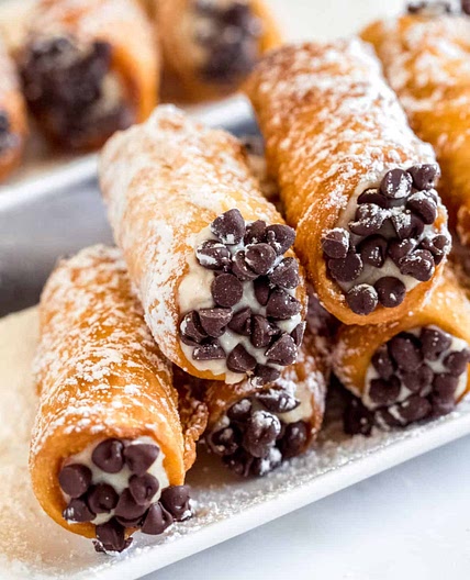 Homemade Cannoli