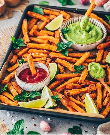 Gesunde Süßkartoffel-Pommes aus dem Ofen