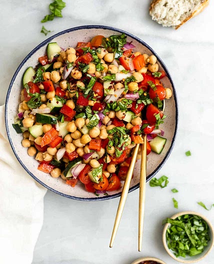 Mediterranean Chickpea Salad
