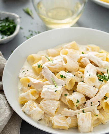 Goat Cheese Pasta with Chicken & Rosemary
