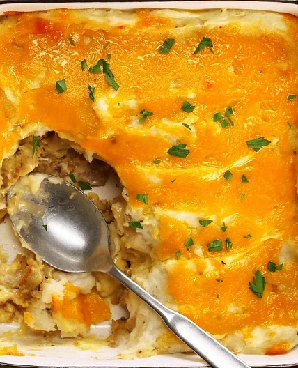 Thanksgiving Leftovers Casserole