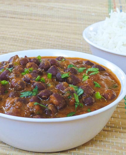 Kala Chana (Black Chickpeas Curry)