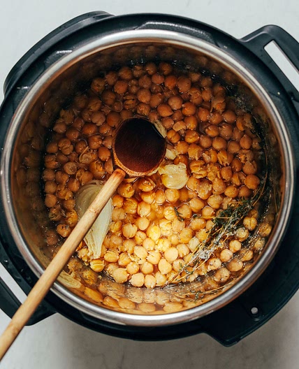 Instant Pot Chickpeas
