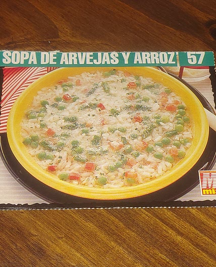 Sopa de arvejas y arroz
