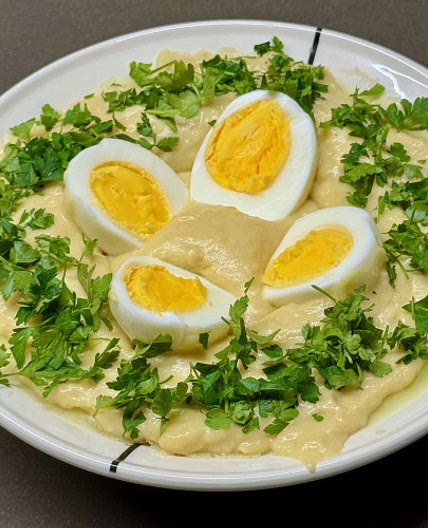 Eggs in mustard sauce
