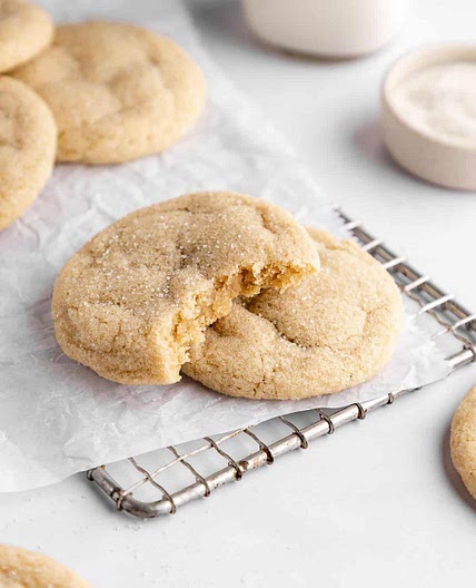 Vegan Sugar Cookies (Soft & Chewy!)
