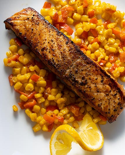Creamed Corn with Pepper Salmon