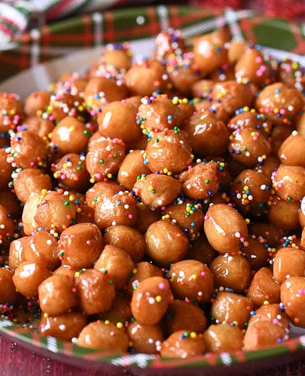 Italian Honey Balls (Struffoli)