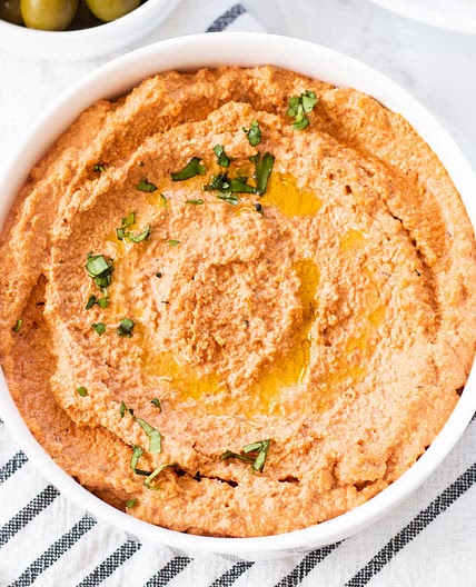 Low FODMAP Red Pepper and Walnut Dip
