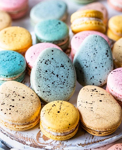 Robin’s Eggs Macarons