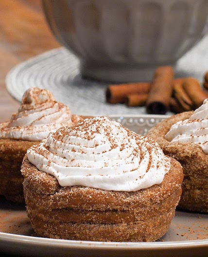 Taça de churros com mousse de chocolate