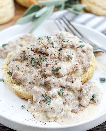 Creamy Homemade Sausage Gravy Recipe