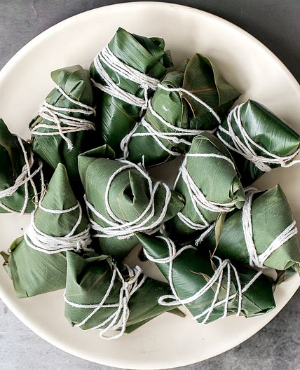 Zongzi Chinese Tamales ( 粽子)