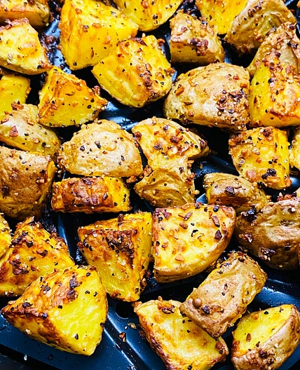 Air Fryer Steakhouse Potatoes