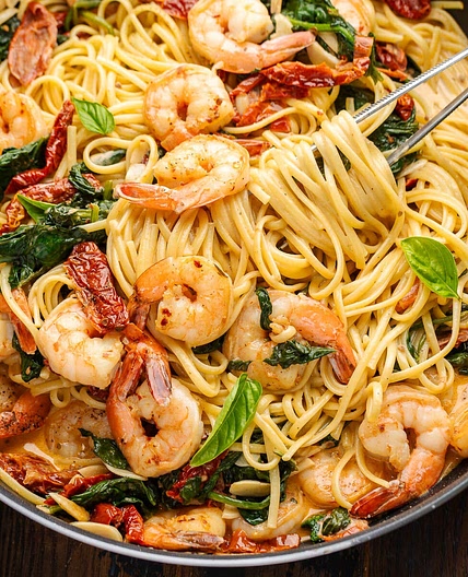 Creamy Sun Dried Tomato Shrimp Pasta