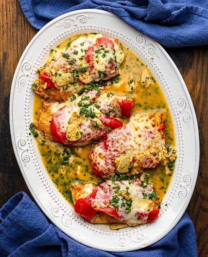 Chicken with Roasted Red Peppers and Mozzarella
