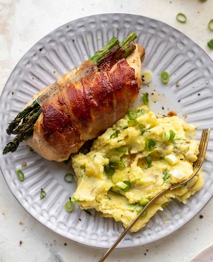 Prosciutto Wrapped Asparagus Stuffed Chicken