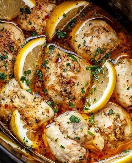 Crock Pot Lemon Garlic Butter Chicken Thighs