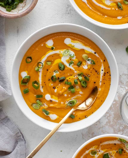 Roasted Carrot Coconut Soup