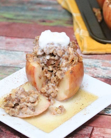 Baked Apples With Oats and Pecans (Gluten-free and Vegan)