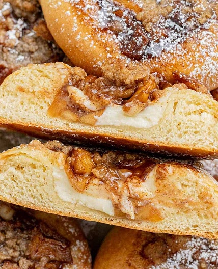 Apple Cheesecake Brioche Buns