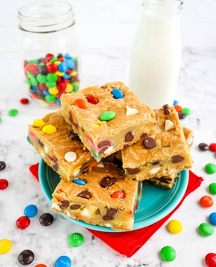 M&M Cookie Bars