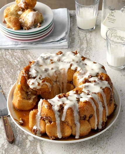 Caramel-Pecan Monkey Bread