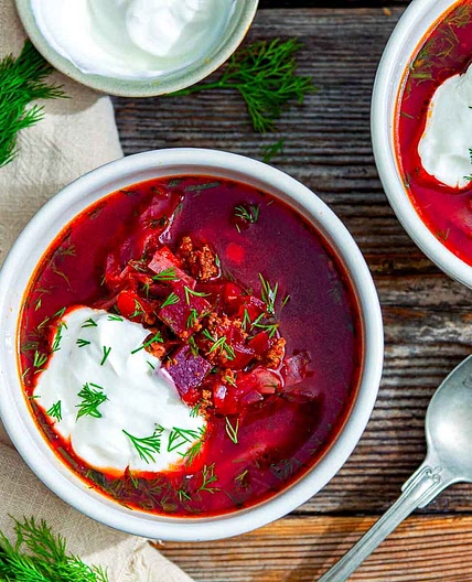 Borscht Soup (Classic Beet Soup with Meat)