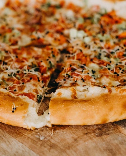 Pizza com borda recheada