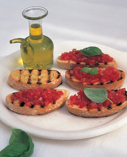 Bruschetta with Tomato and Basil