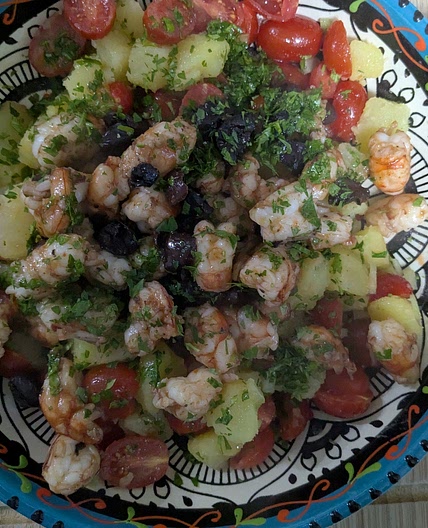 INSALATA DI MARE ALLE MAZZANCOLLE E OLIVE